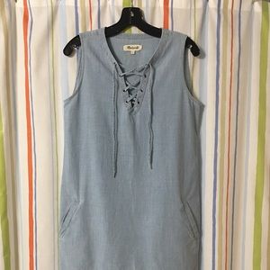 Madewell sleeveless denim dress/VNeck tie front/XS